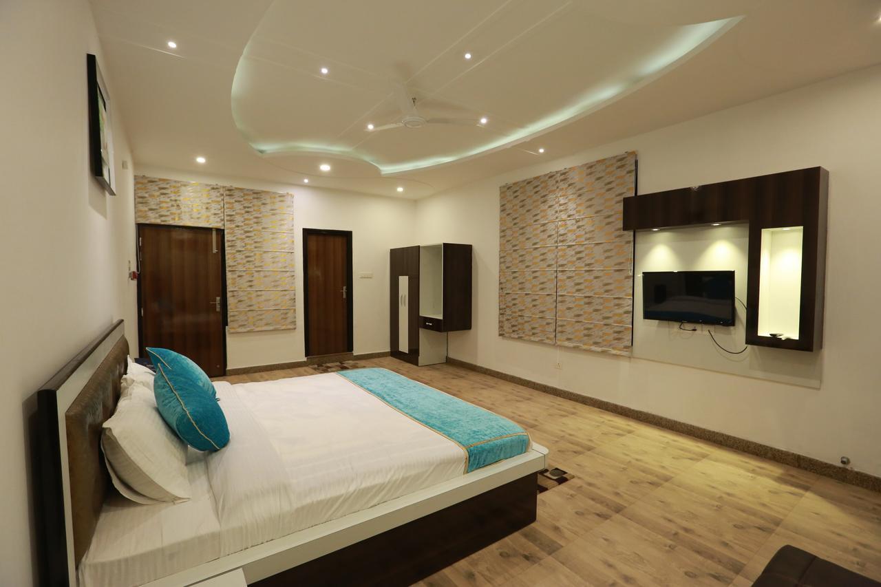 Oyo 8837 Hotel Surya Galaxy Kanpur Luaran gambar