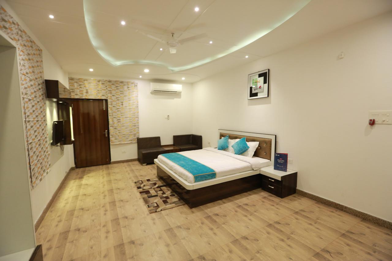 Oyo 8837 Hotel Surya Galaxy Kanpur Luaran gambar