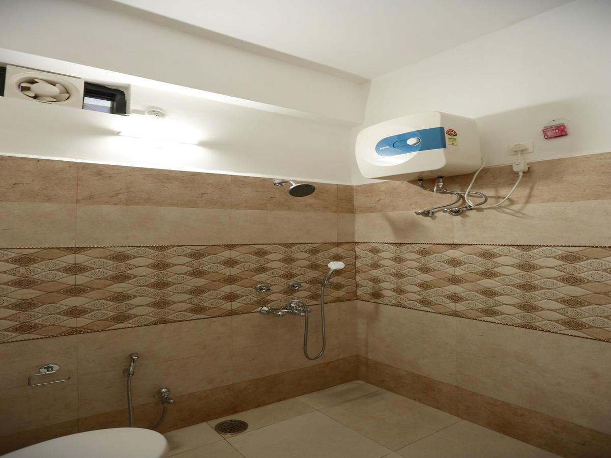 Oyo 8837 Hotel Surya Galaxy Kanpur Luaran gambar