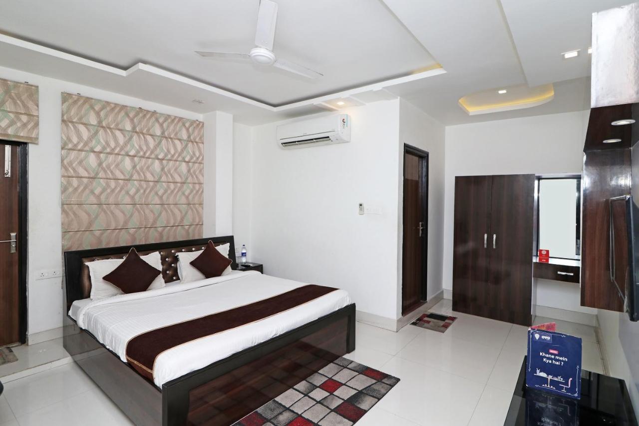 Oyo 8837 Hotel Surya Galaxy Kanpur Luaran gambar