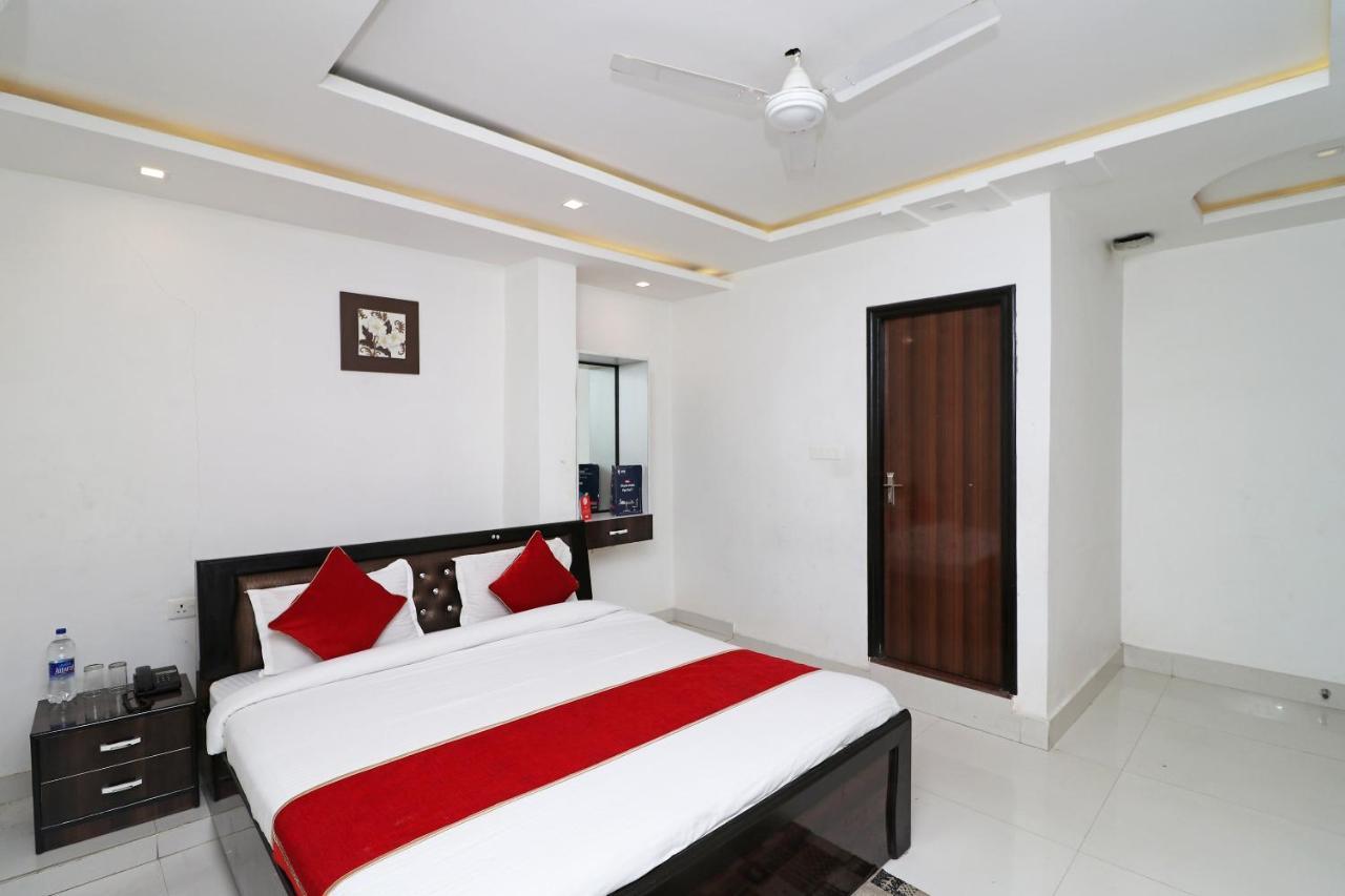 Oyo 8837 Hotel Surya Galaxy Kanpur Luaran gambar